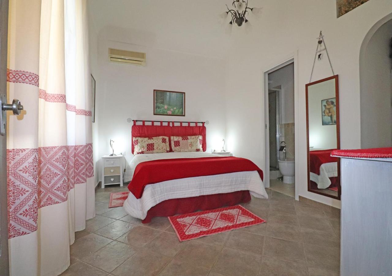 Murphy Holiday Home - Mongiardino 01 La Maddalena  Extérieur photo